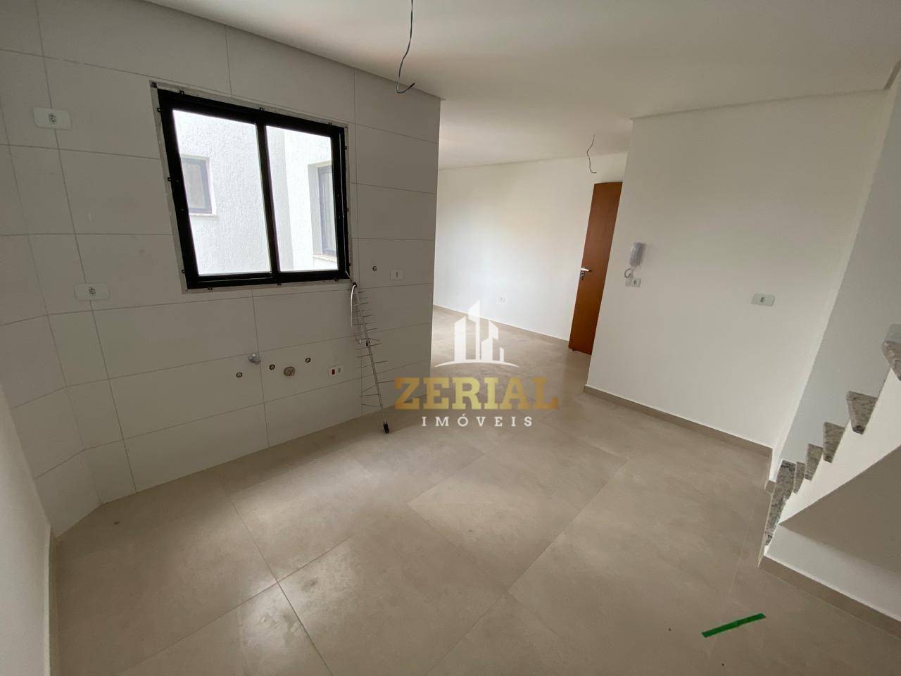 Cobertura à venda com 2 quartos, 50m² - Foto 4