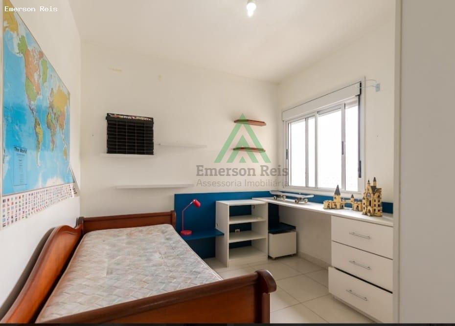 Casa à venda com 3 quartos, 117m² - Foto 16