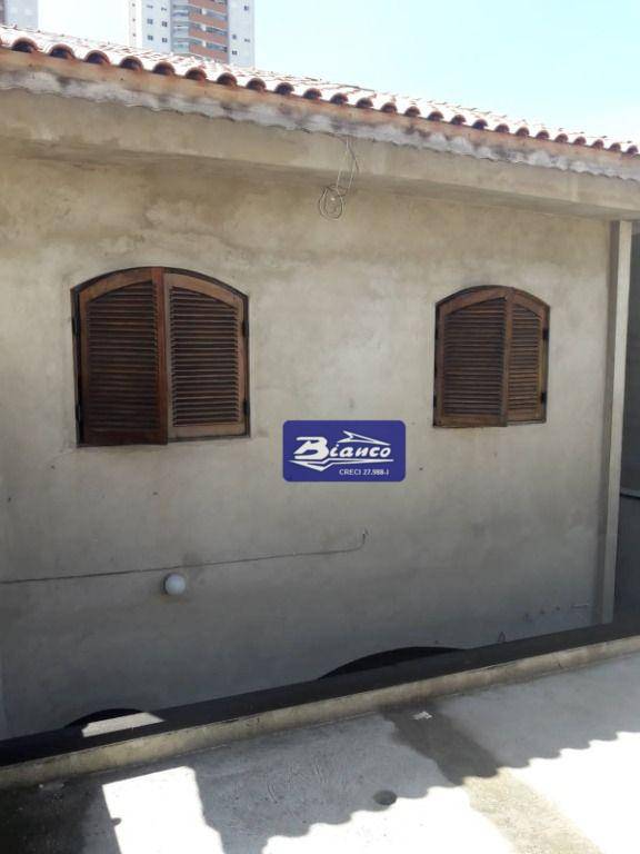 Sobrado à venda com 3 quartos, 240m² - Foto 50