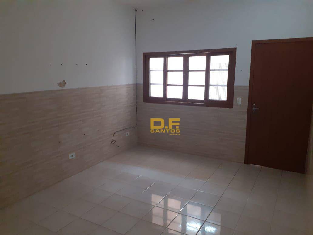 Casa à venda com 3 quartos, 260M2 - Foto 4