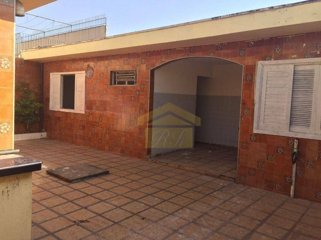 Casa à venda com 3 quartos, 180m² - Foto 12