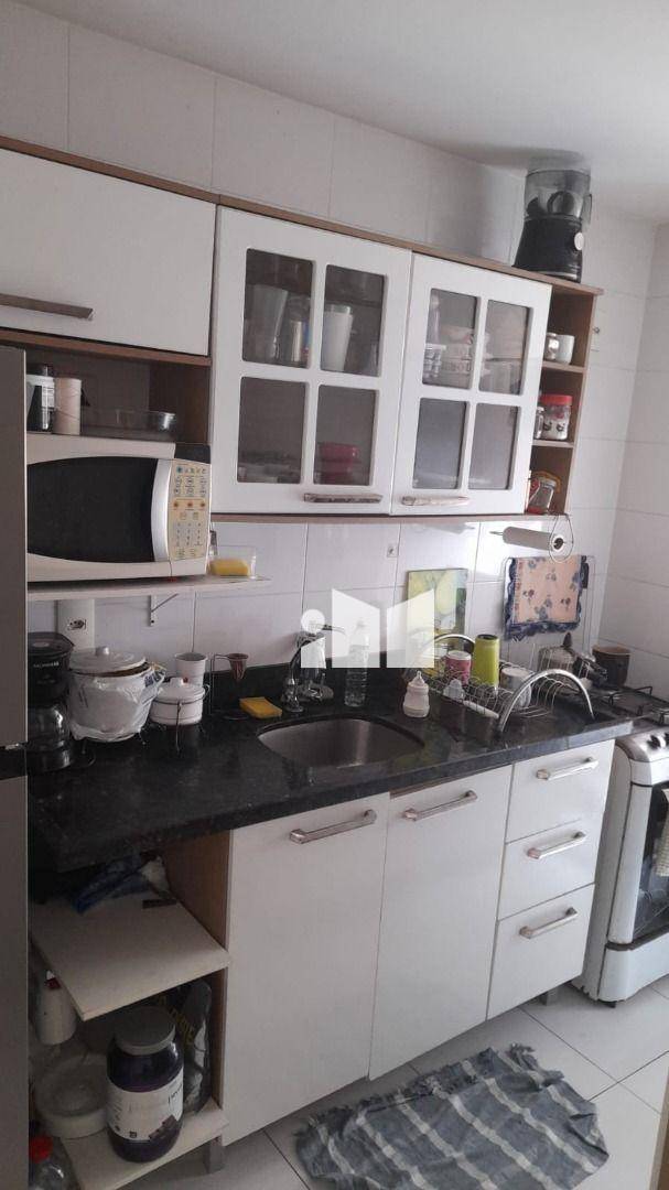 Apartamento à venda com 2 quartos, 65m² - Foto 25