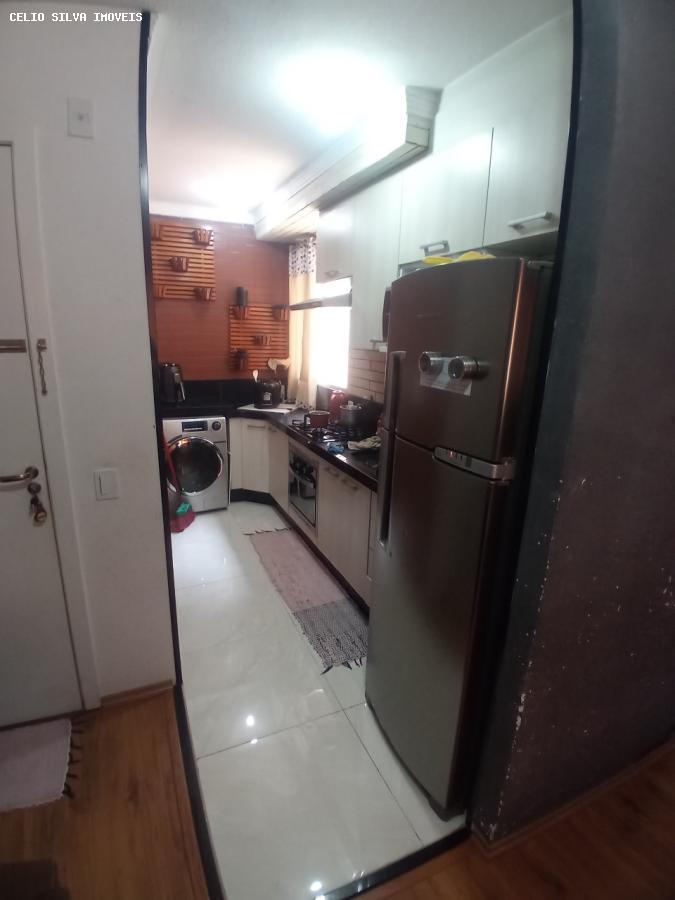 Apartamento à venda com 2 quartos, 40m² - Foto 4