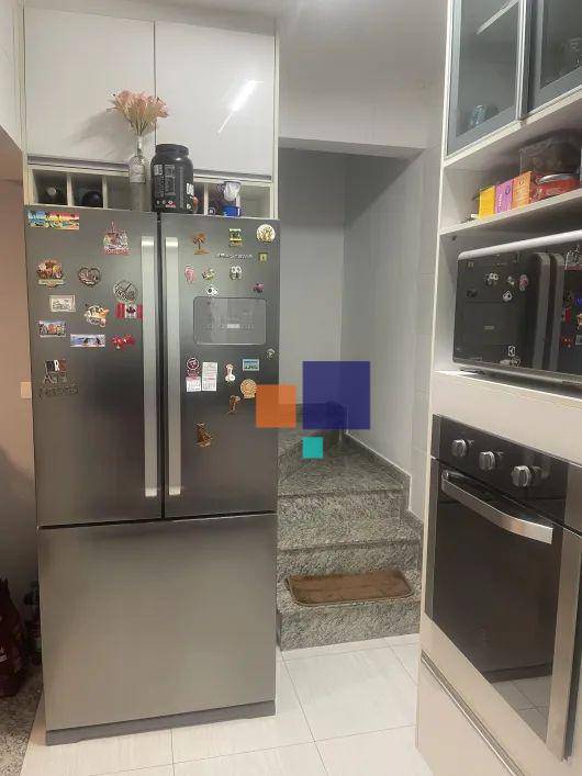 Apartamento à venda com 2 quartos, 110m² - Foto 9