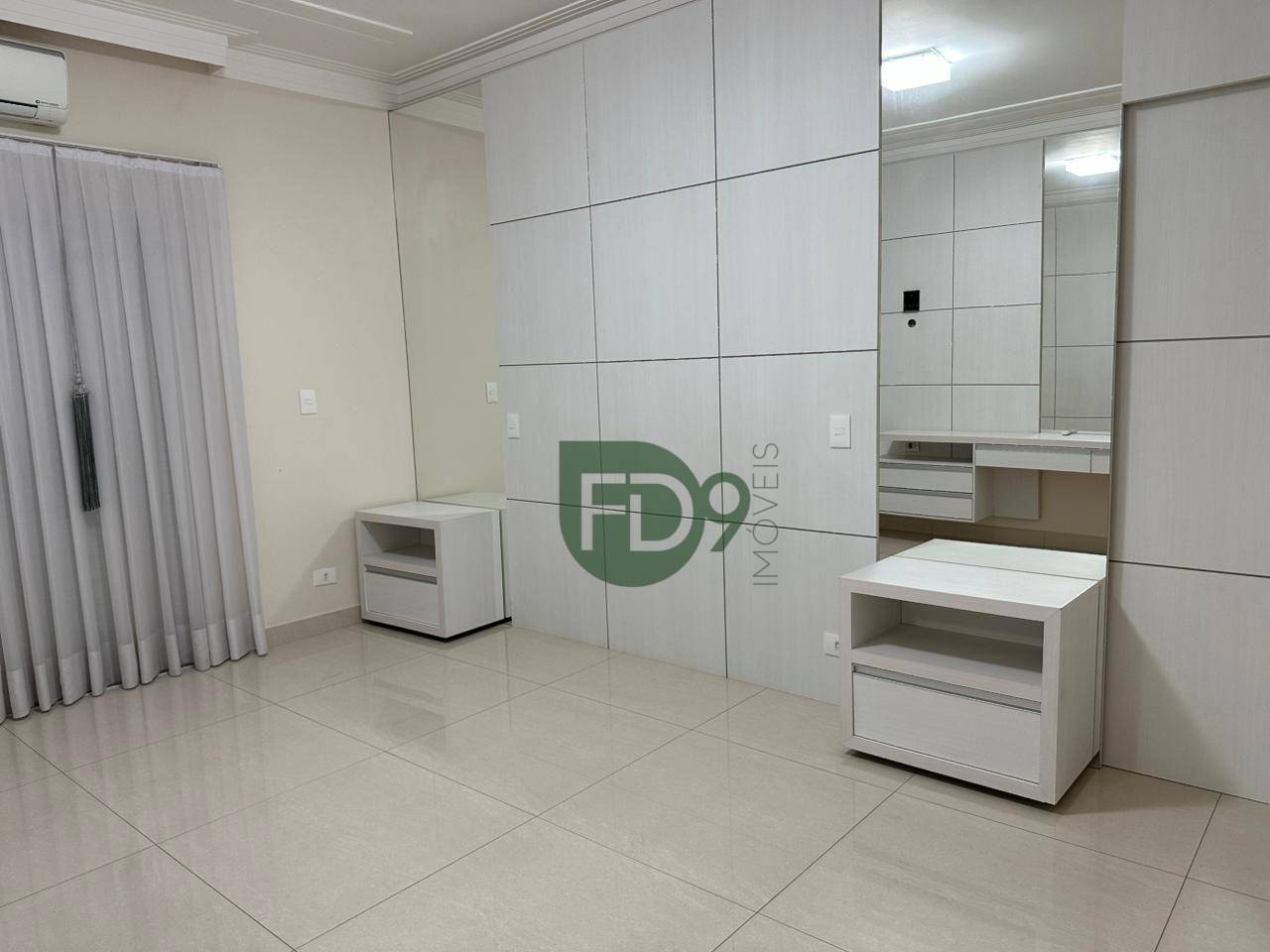Casa à venda com 3 quartos, 240m² - Foto 21