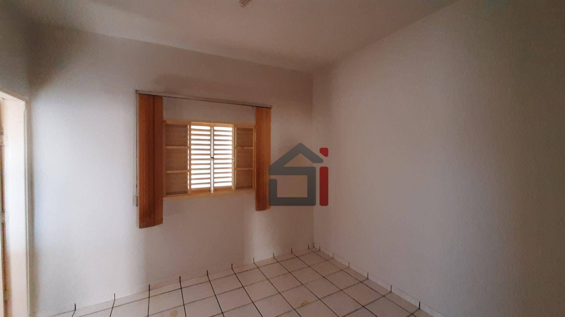 Casa à venda com 4 quartos, 121m² - Foto 8