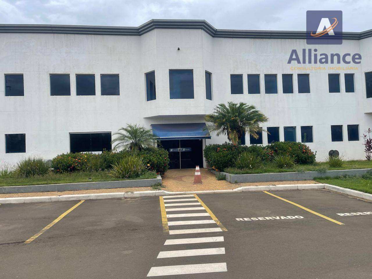 Depósito-Galpão, 3400 m² - Foto 2