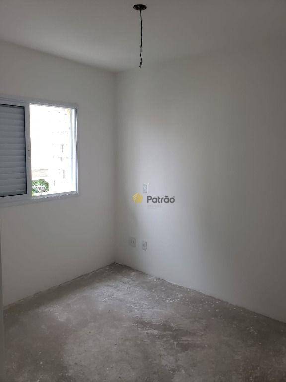 Apartamento à venda com 2 quartos, 60m² - Foto 14