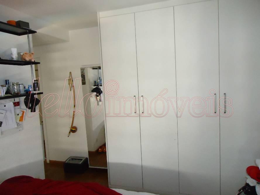 Apartamento para alugar com 3 quartos, 240m² - Foto 11