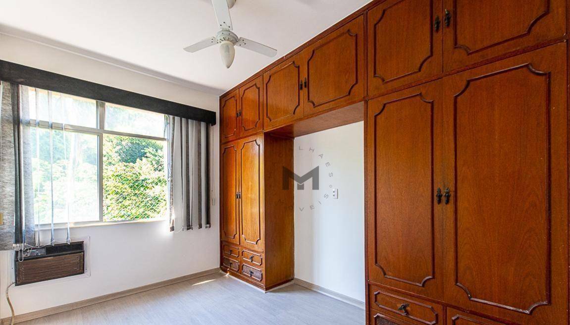 Apartamento à venda com 3 quartos, 101m² - Foto 6