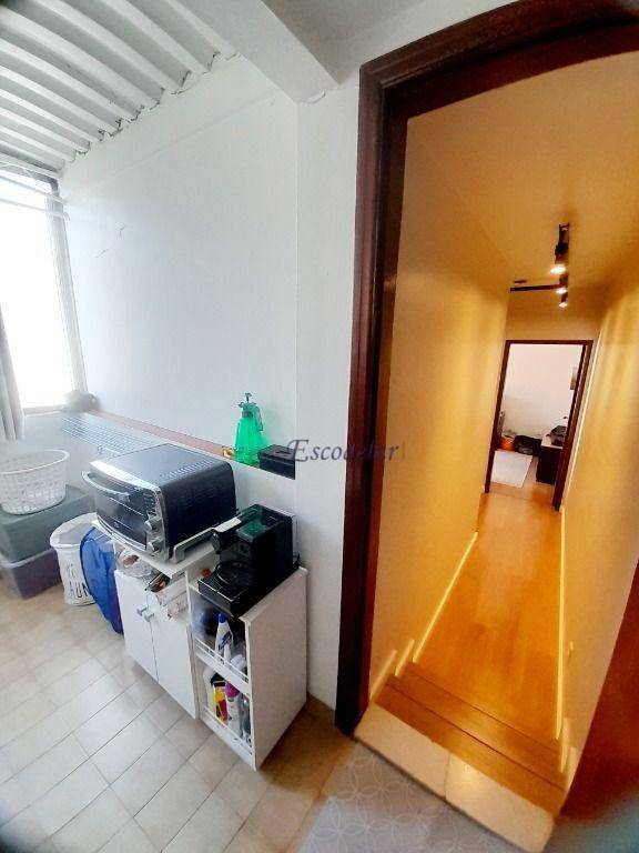 Sobrado à venda com 6 quartos, 370m² - Foto 28