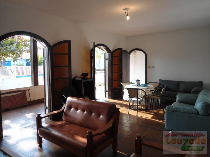 Casa à venda com 3 quartos, 1416m² - Foto 12