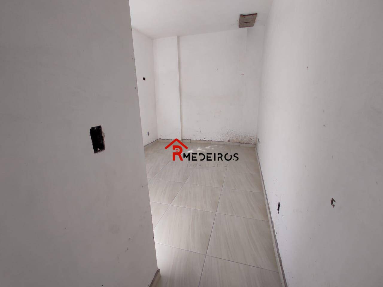 Apartamento à venda com 1 quarto, 44m² - Foto 4