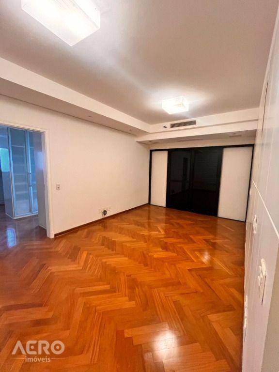 Apartamento para alugar com 4 quartos, 412m² - Foto 17