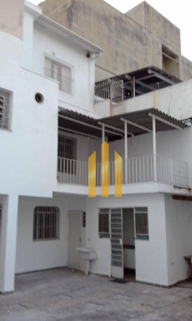 Sobrado à venda e aluguel com 8 quartos, 220m² - Foto 10