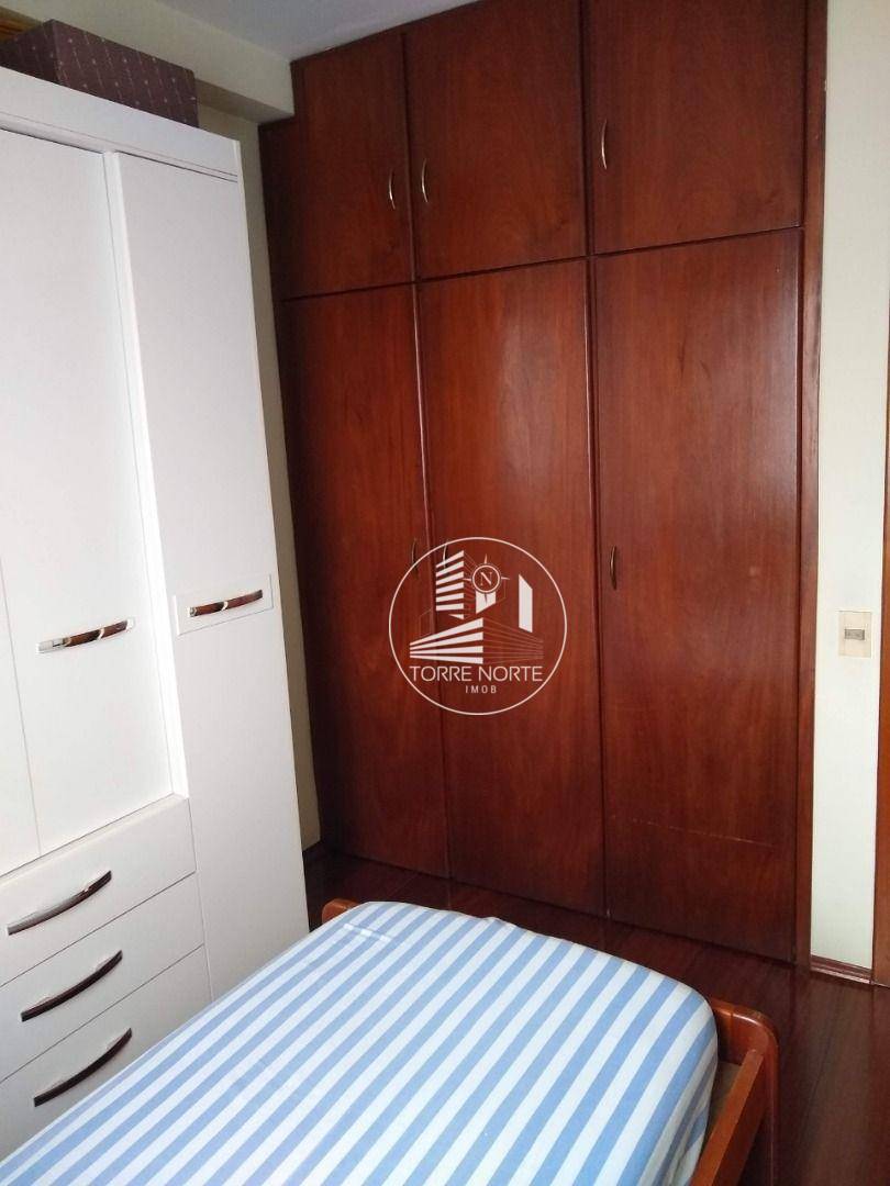 Apartamento à venda com 4 quartos, 137m² - Foto 16