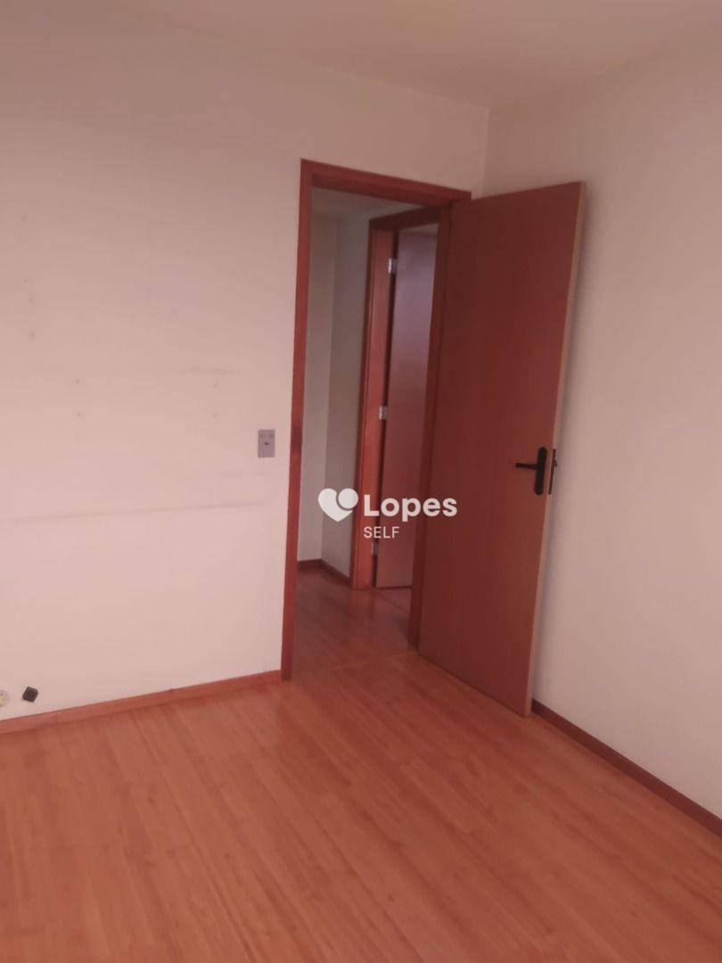 Apartamento à venda com 2 quartos, 59m² - Foto 13