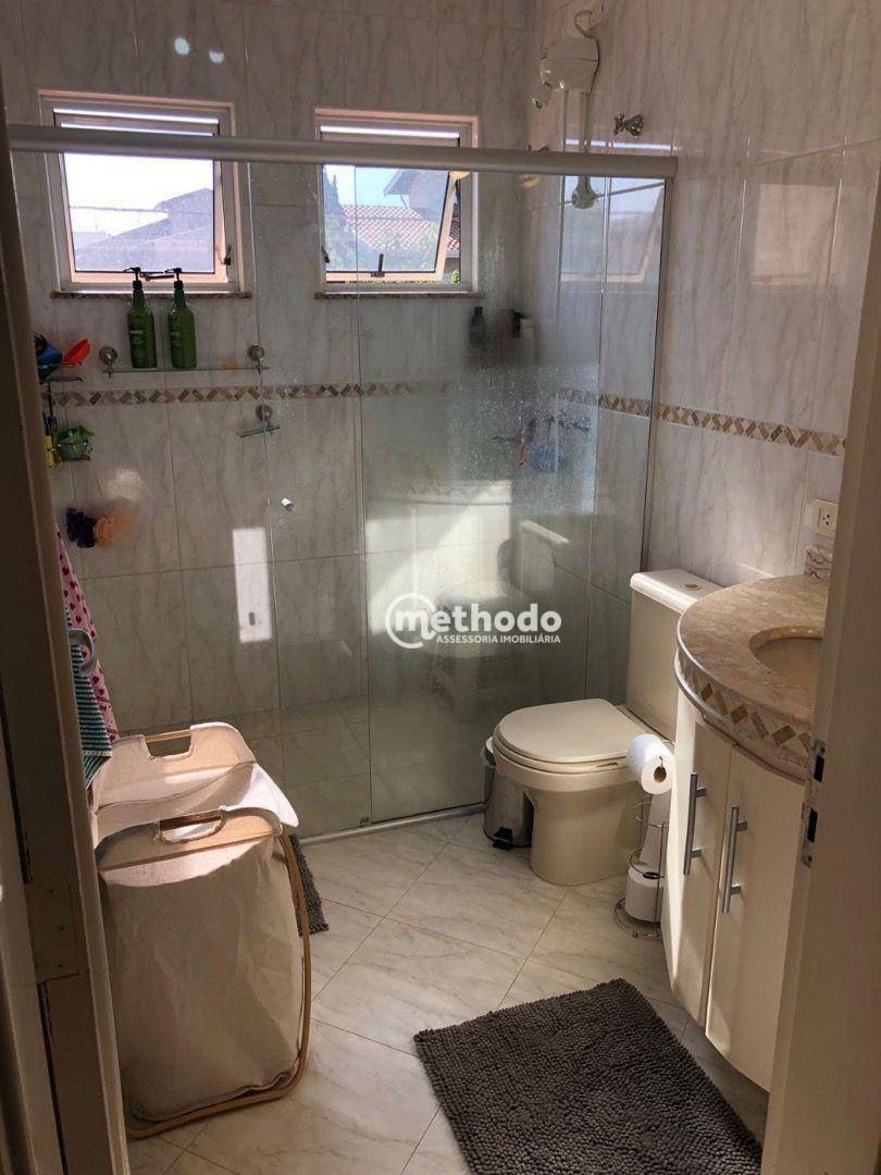 Casa de Condomínio à venda com 4 quartos, 253m² - Foto 49