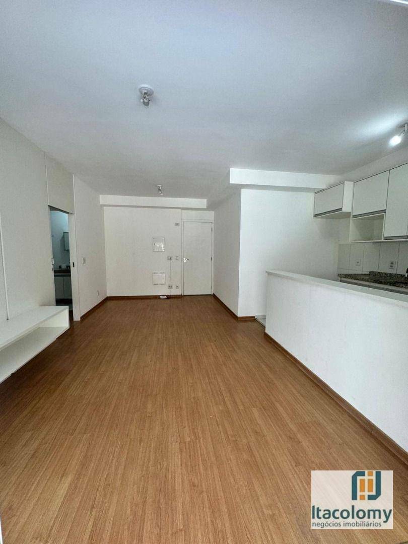 Apartamento para alugar com 1 quarto, 68m² - Foto 14