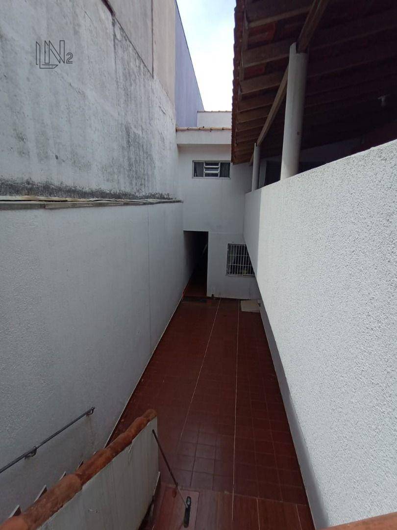 Sobrado à venda com 3 quartos, 260m² - Foto 8