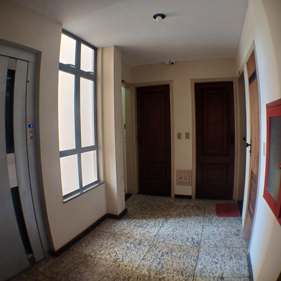 Apartamento à venda com 3 quartos, 128m² - Foto 9