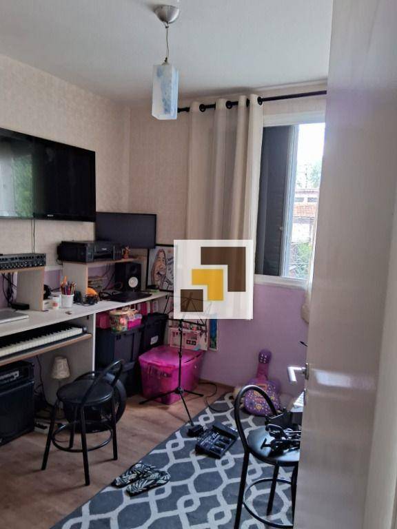 Apartamento à venda com 3 quartos, 80m² - Foto 17