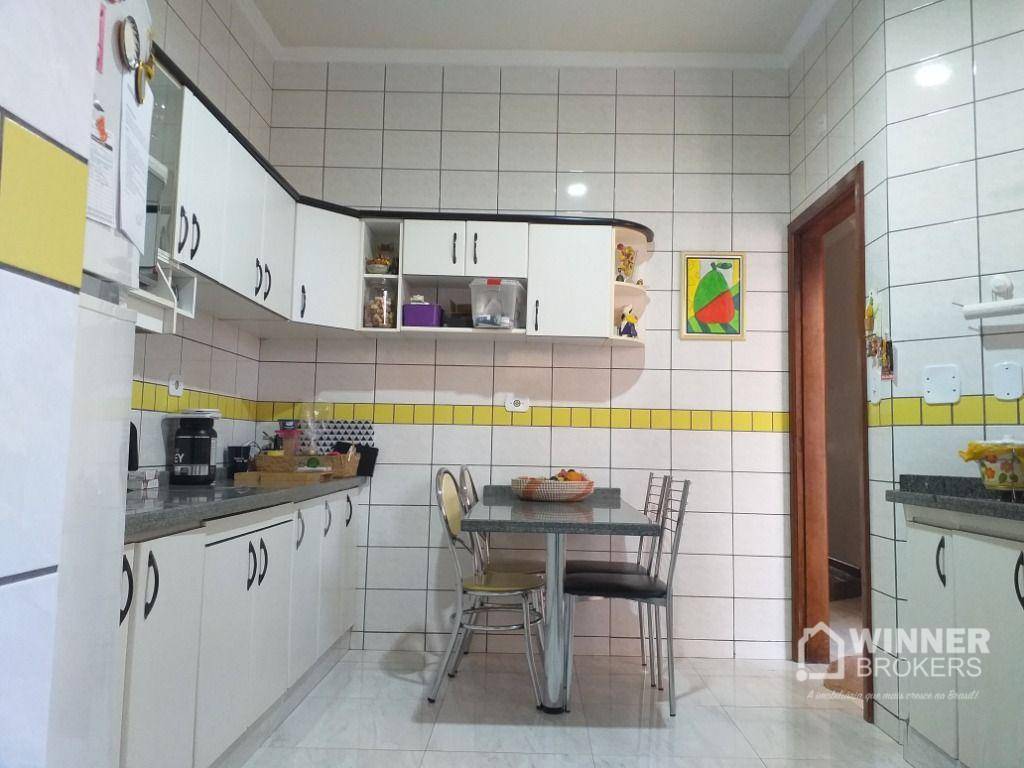 Sobrado à venda com 4 quartos, 166m² - Foto 11