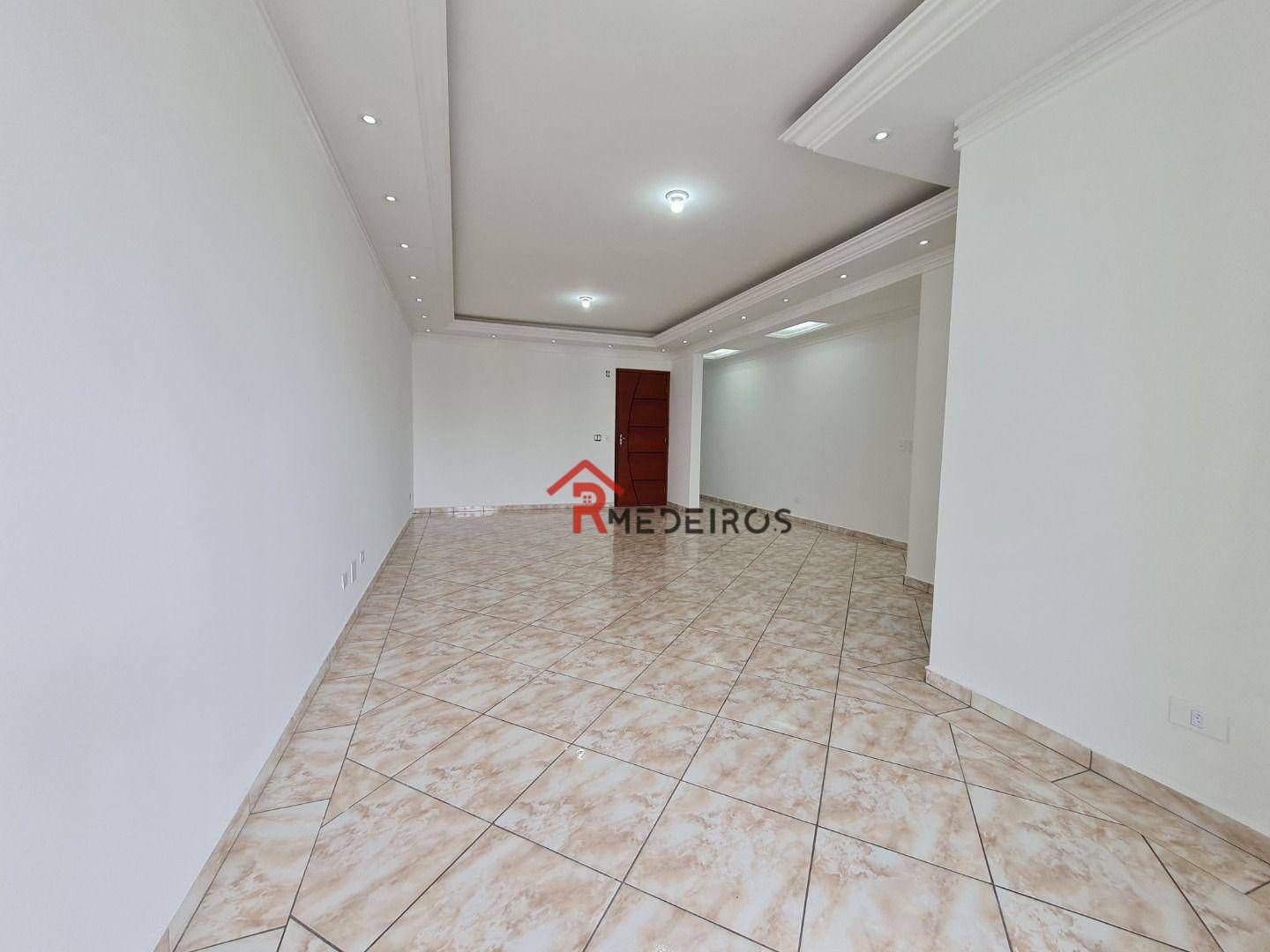 Apartamento à venda com 3 quartos, 102m² - Foto 4