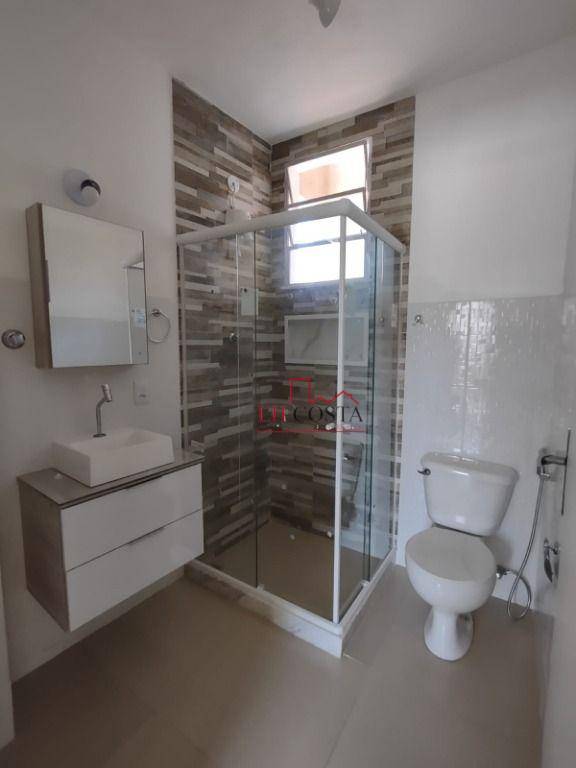 Apartamento à venda com 2 quartos, 70m² - Foto 12