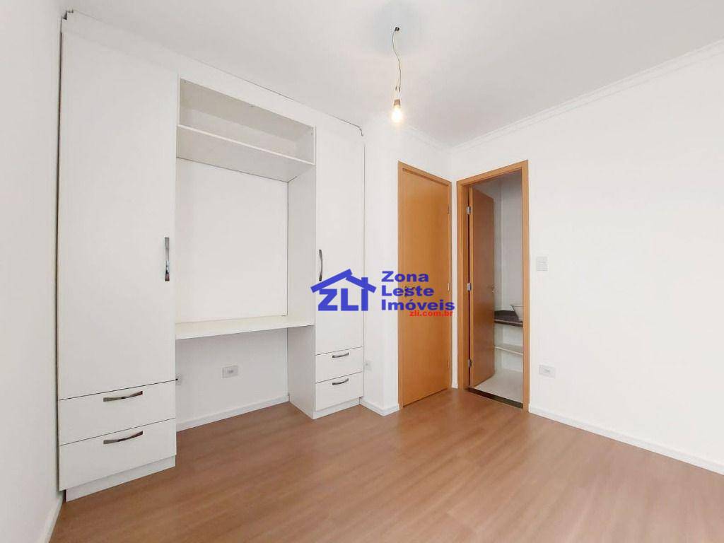 Sobrado para alugar com 2 quartos, 64m² - Foto 4