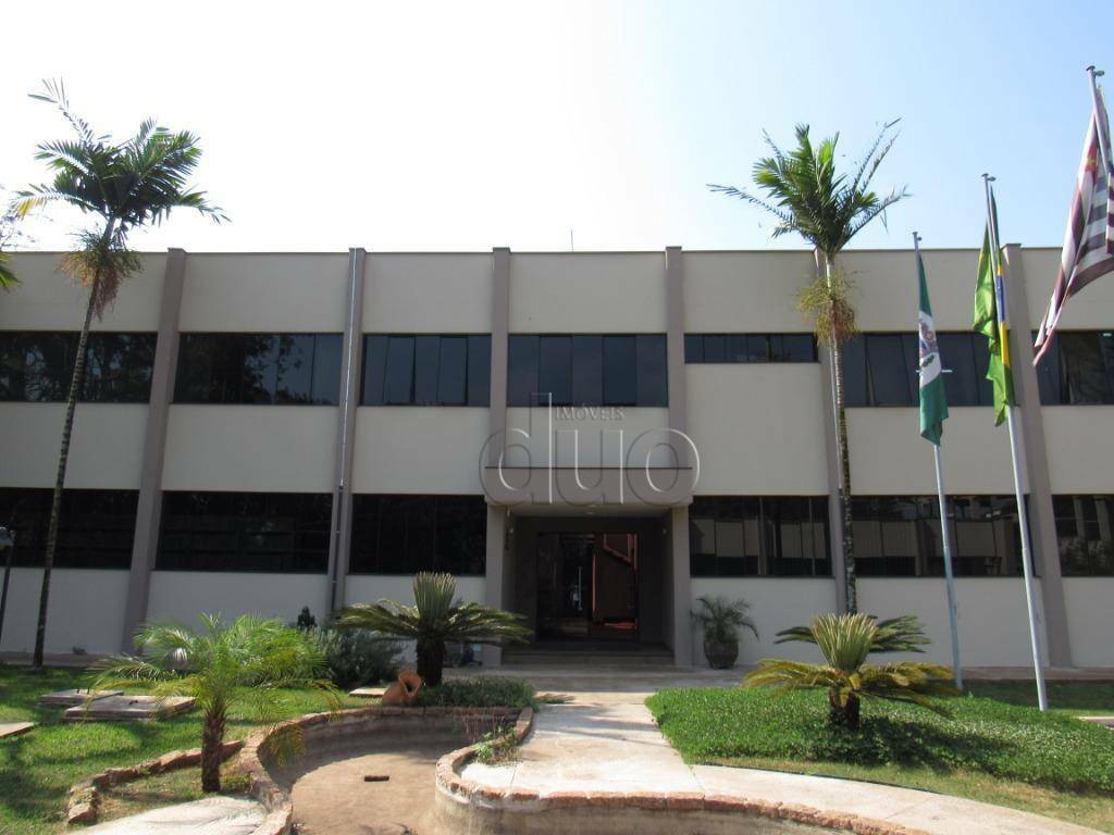 Depósito-Galpão, 745 m² - Foto 1