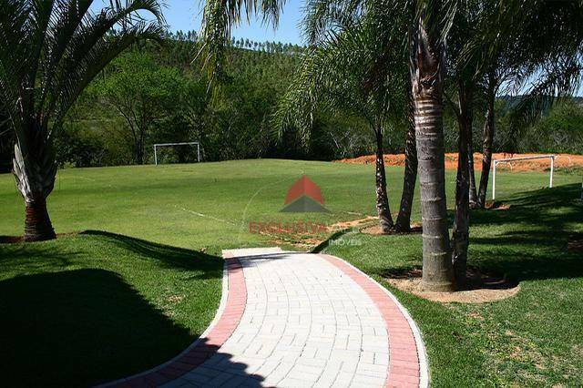 Casa de Condomínio à venda com 4 quartos, 210m² - Foto 21