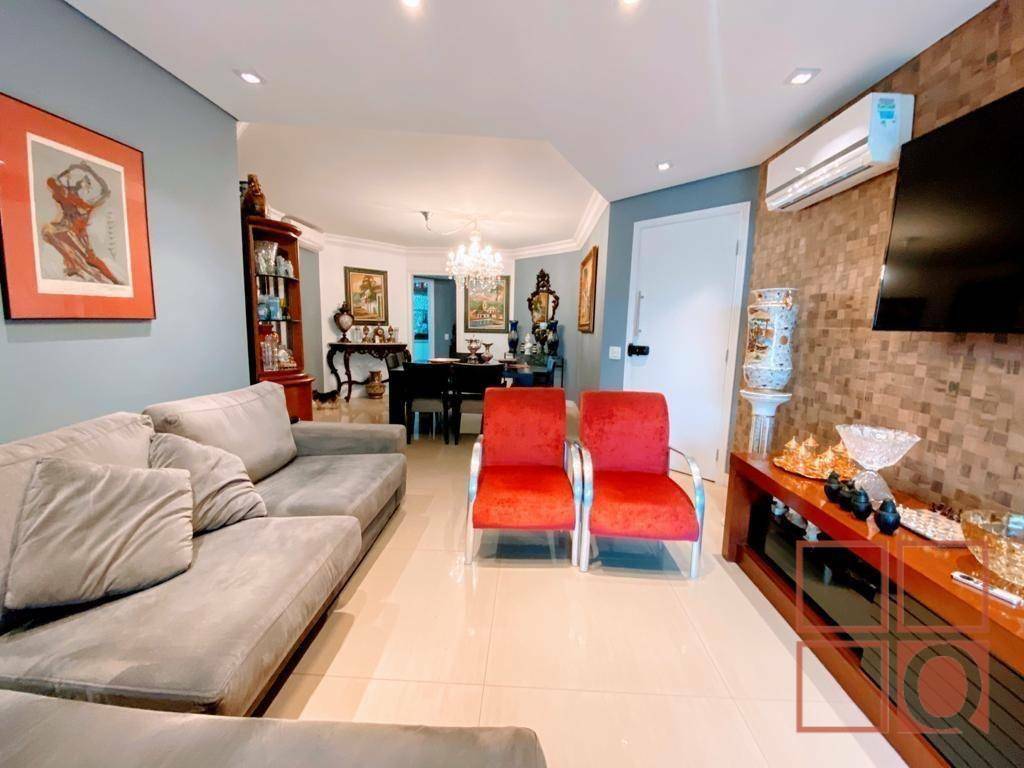 Apartamento à venda com 3 quartos, 124m² - Foto 19