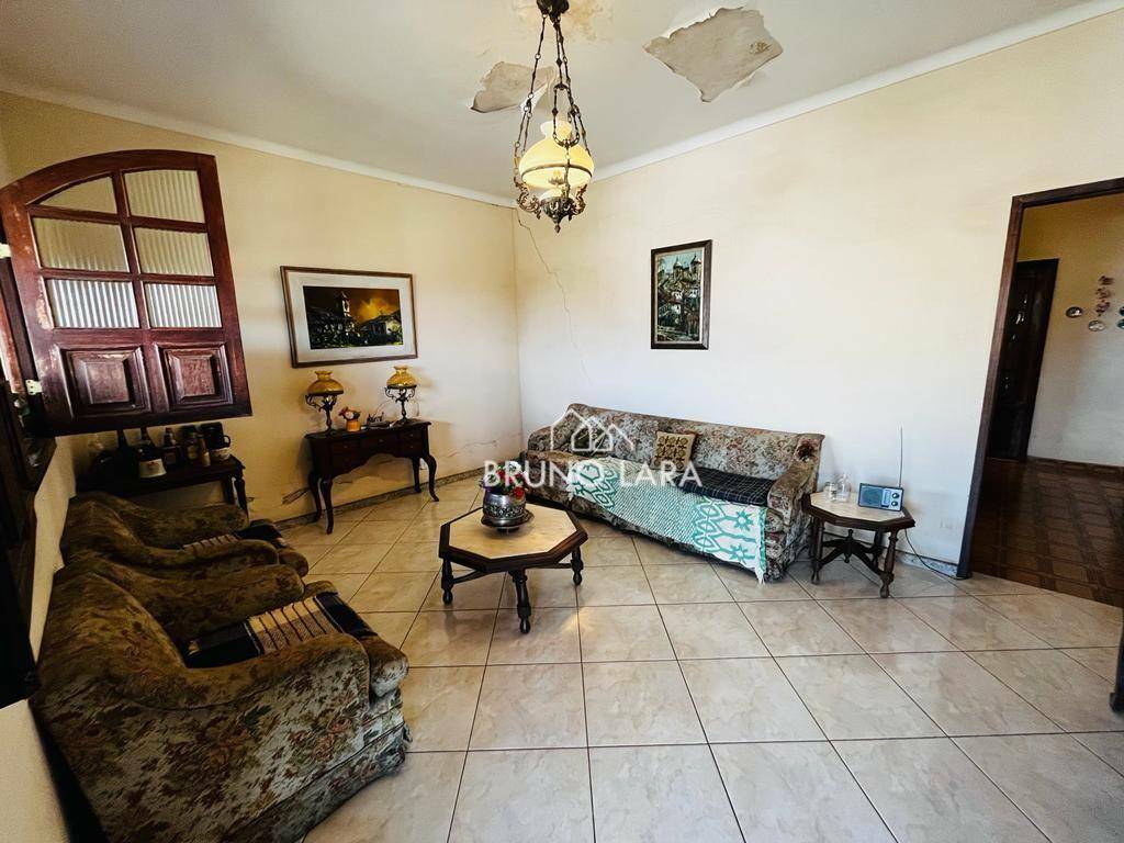 Casa à venda e aluguel com 4 quartos, 400m² - Foto 8