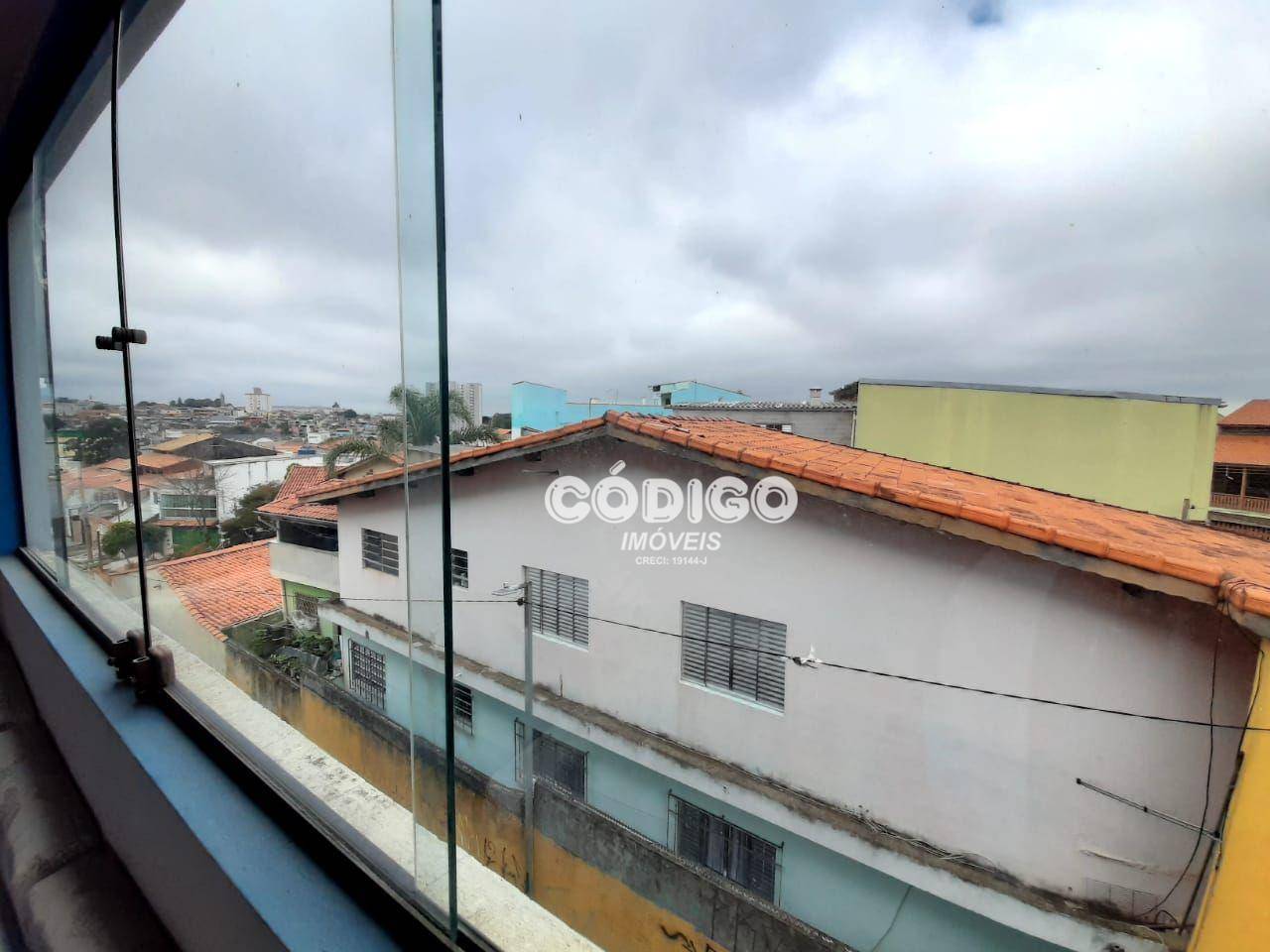 Sobrado à venda com 2 quartos, 203m² - Foto 11