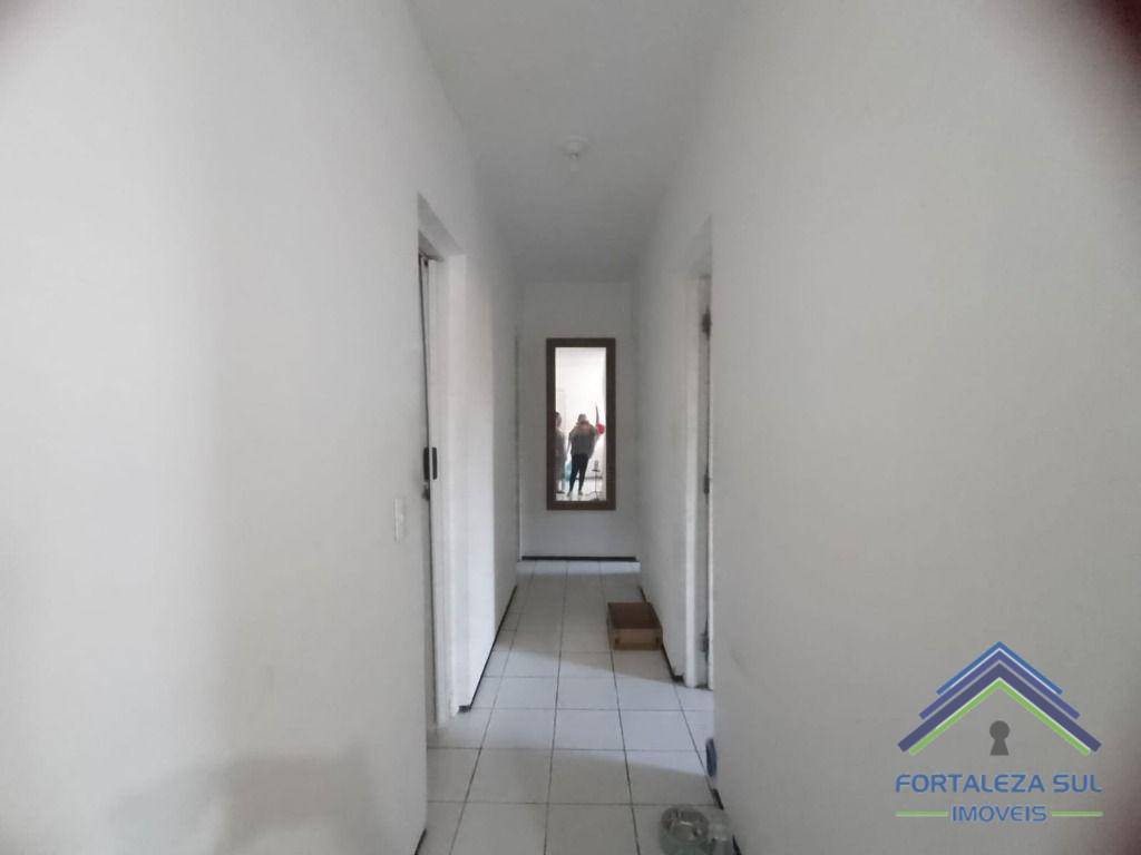 Apartamento à venda com 3 quartos, 95m² - Foto 4