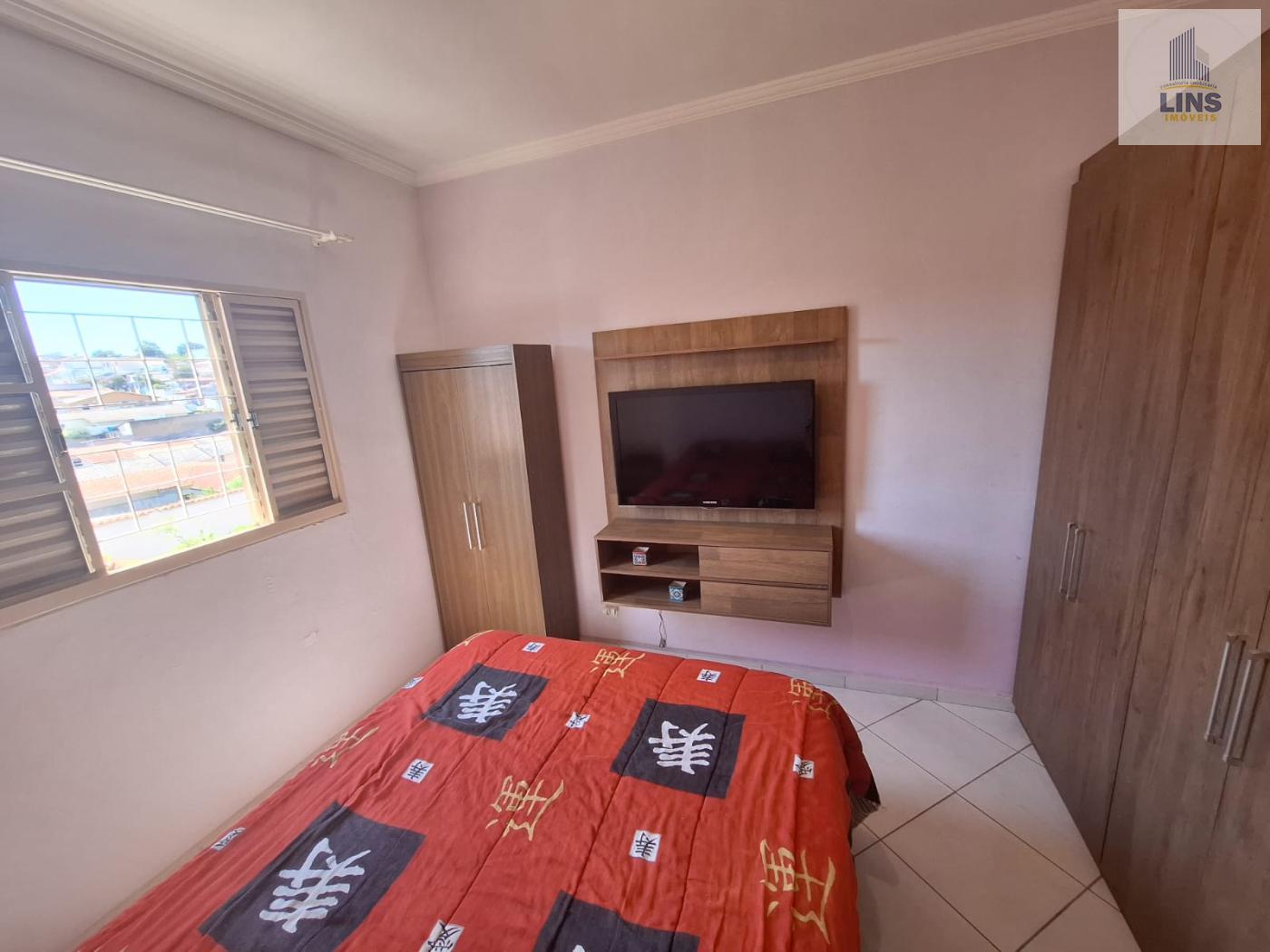 Casa à venda com 2 quartos, 90m² - Foto 12