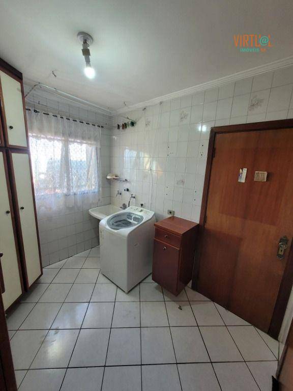 Apartamento à venda com 3 quartos, 140m² - Foto 30