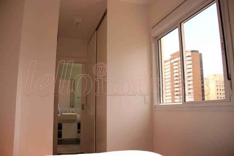 Apartamento para alugar com 1 quarto, 56m² - Foto 8