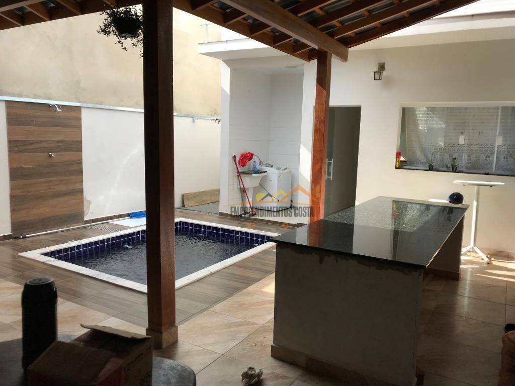 Casa de Condomínio à venda com 3 quartos, 170m² - Foto 2