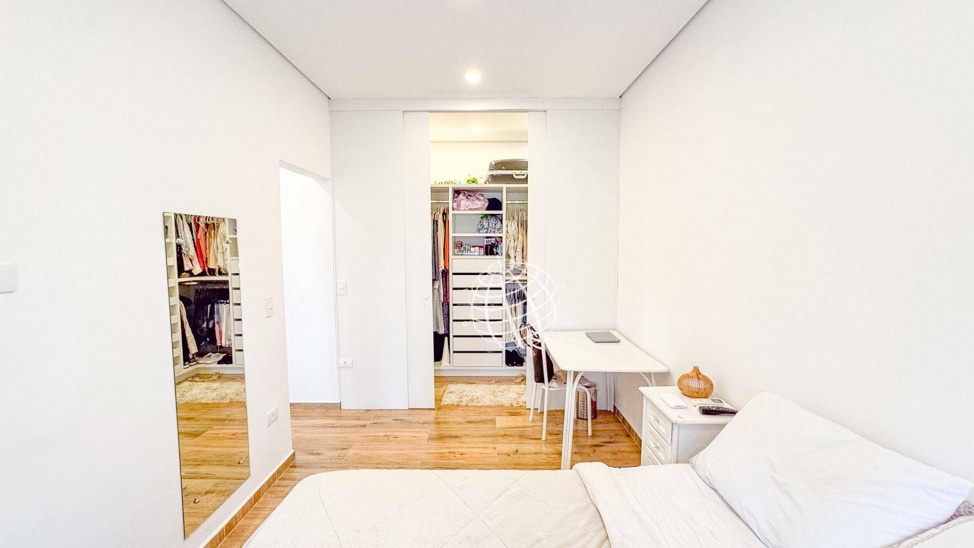 Casa à venda com 5 quartos, 320m² - Foto 19