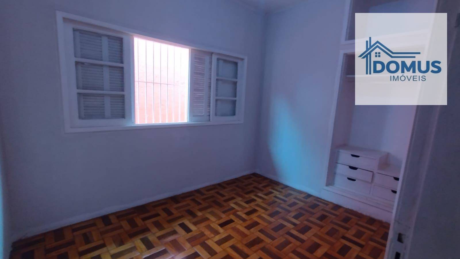 Casa à venda com 3 quartos, 200m² - Foto 18