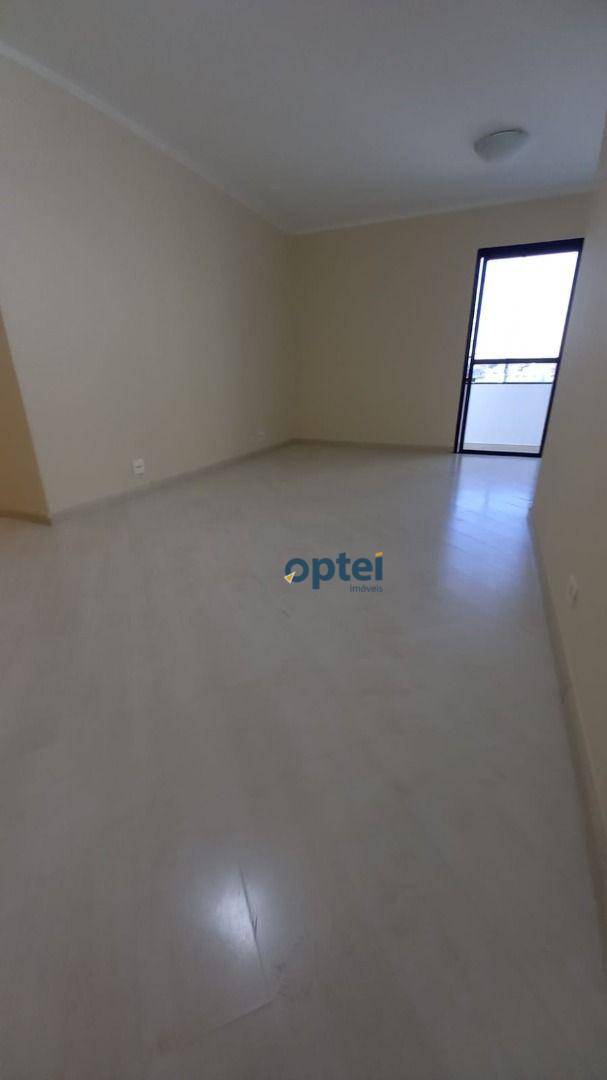 Apartamento à venda com 3 quartos, 107m² - Foto 1