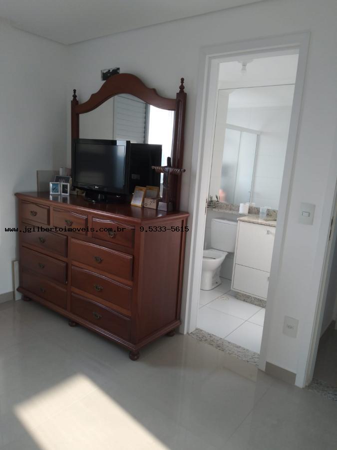 Apartamento à venda com 3 quartos, 98m² - Foto 25