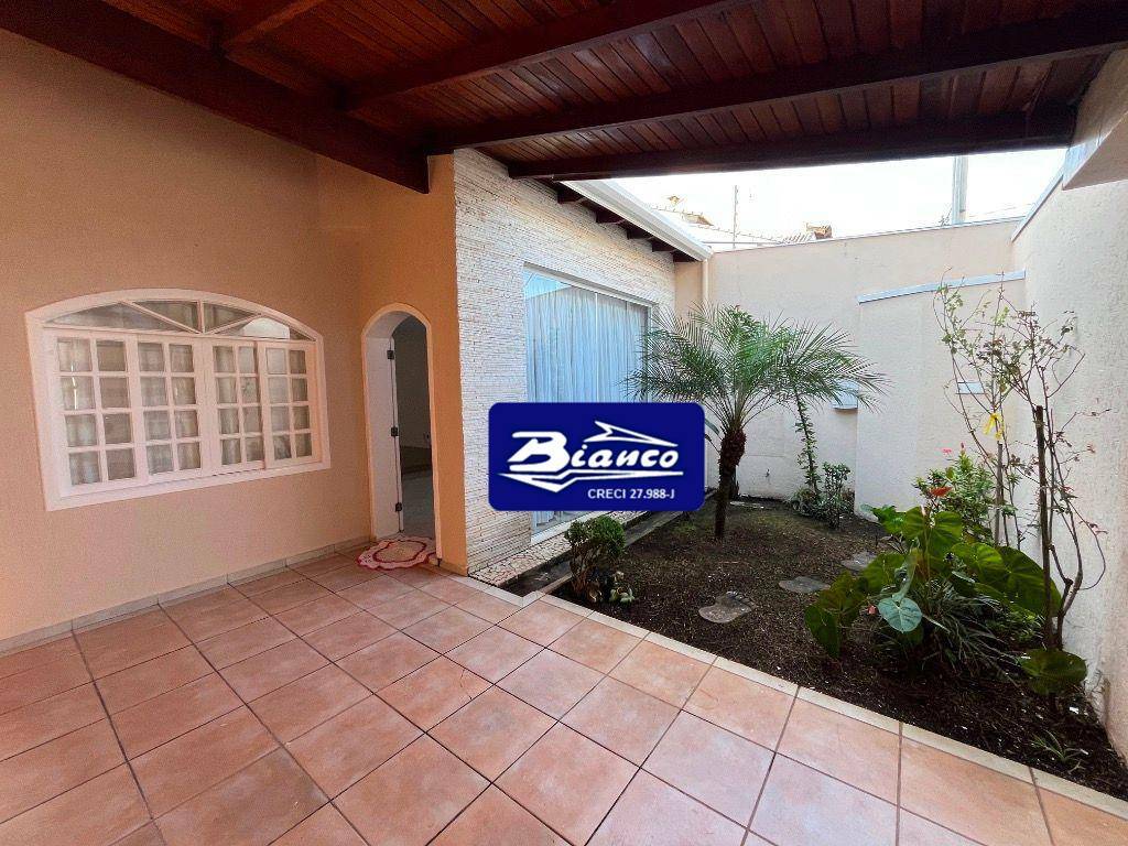 Sobrado à venda e aluguel com 4 quartos, 170m² - Foto 3