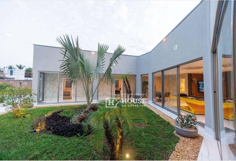 Casa de Condomínio à venda com 6 quartos, 327m² - Foto 16