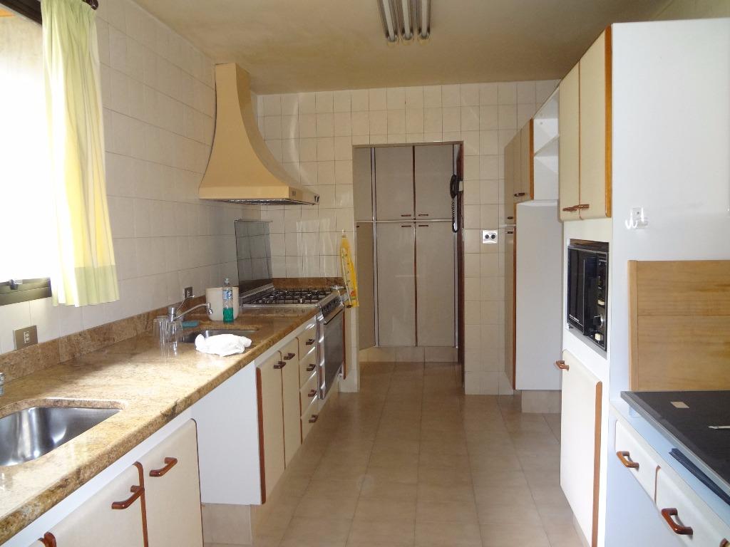 Apartamento à venda e aluguel com 4 quartos, 297m² - Foto 4