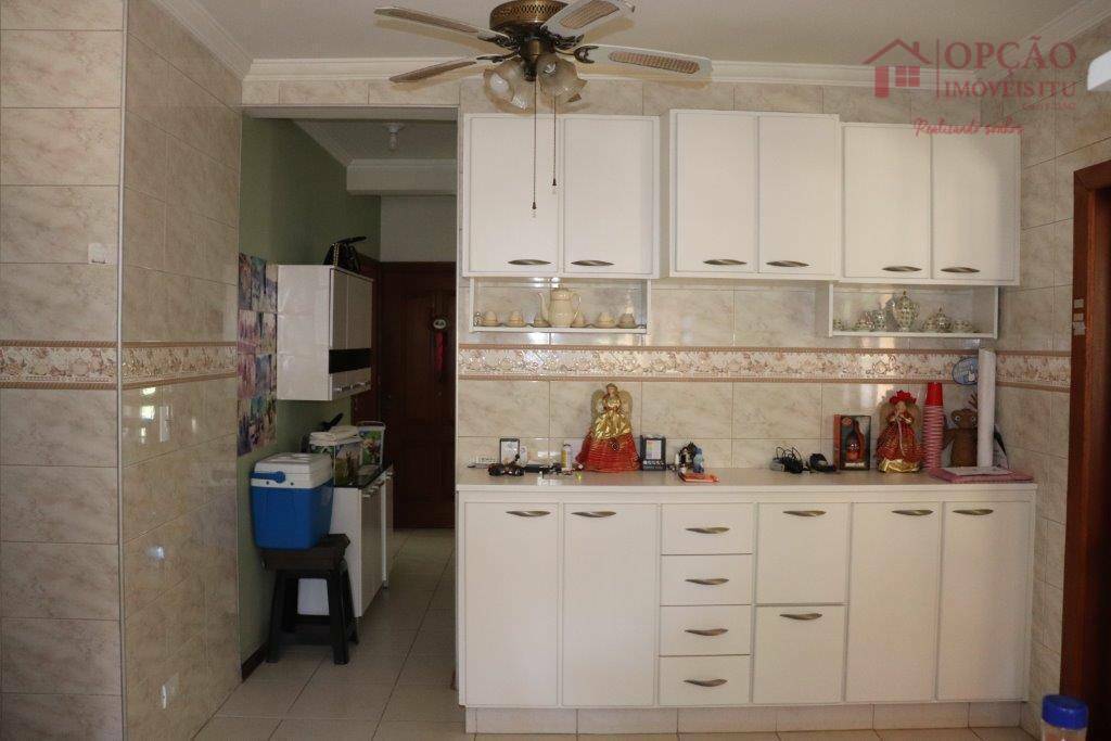 Casa de Condomínio à venda com 4 quartos, 400m² - Foto 19