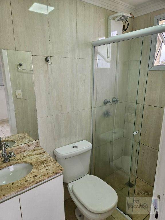 Apartamento à venda e aluguel com 3 quartos, 72m² - Foto 23