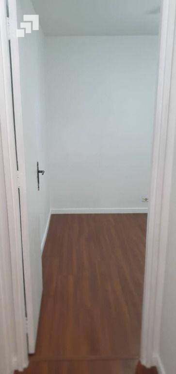 Apartamento à venda com 2 quartos, 76m² - Foto 5